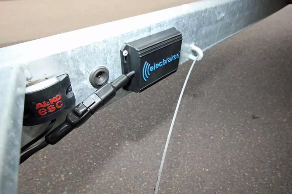 CaravanCampingSales-Elecbrakes-R
